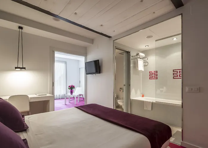 Allegro Hotel